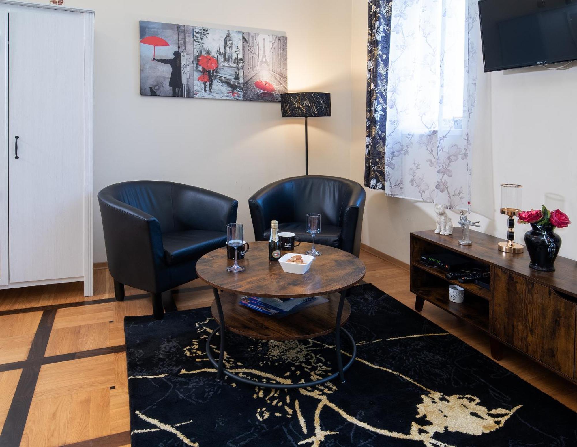 Moments Stare Style And Comfort Netflix Appartement Krakau